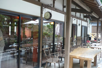 cafe4.jpg